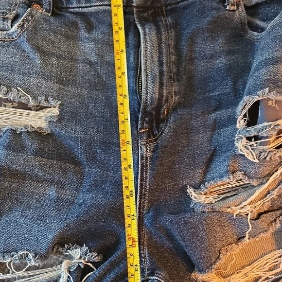 American Eagle Outfitters Women's High Rise Ripped Blue Jeans - Picture 8 of 8